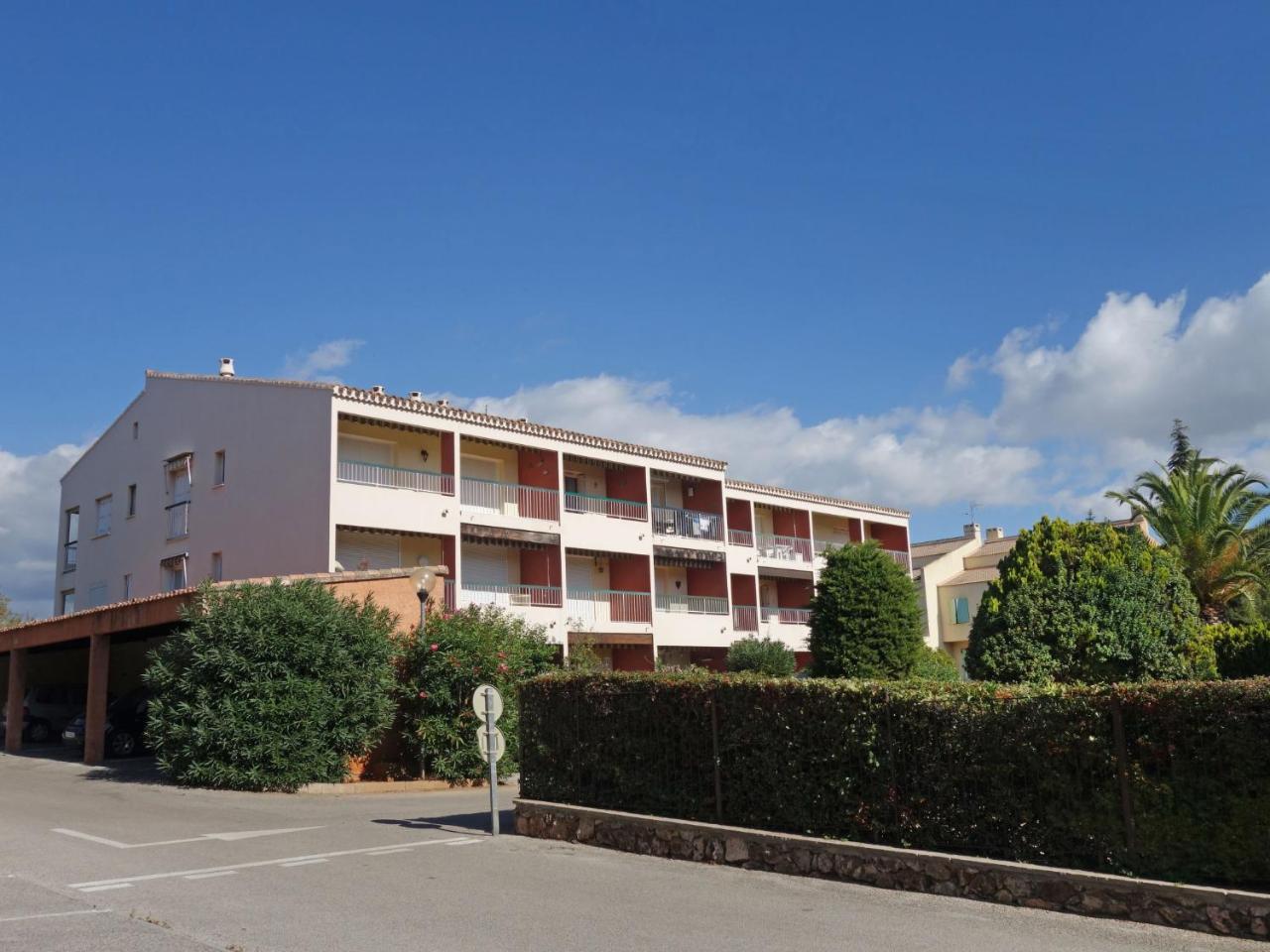 בנדול Apartment Hameau De Provence By Interhome מראה חיצוני תמונה